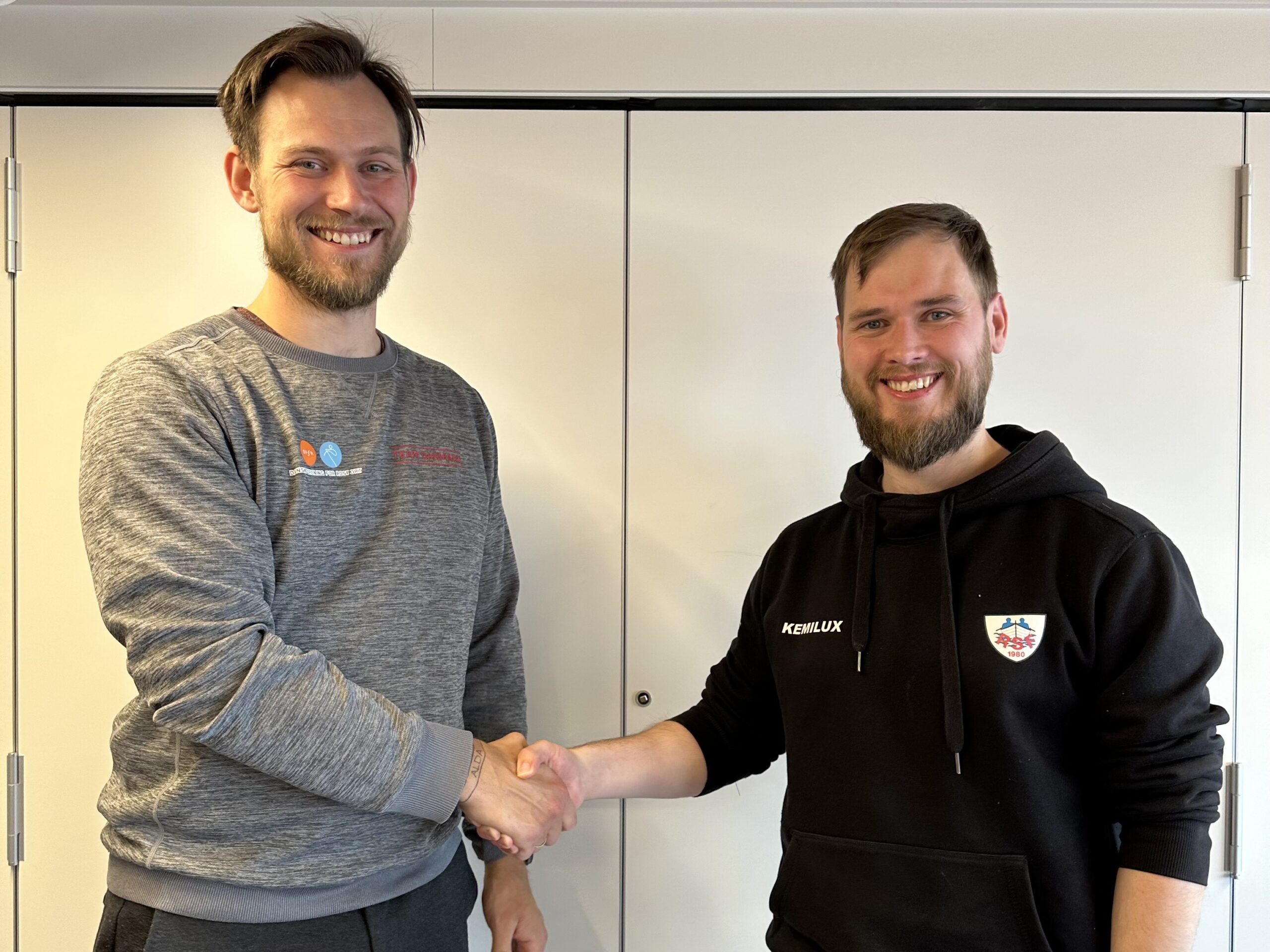 TOBIAS SKAALUM KEMPF SETTUR SUM LANDSLIÐSVENJARI Í INNIRÓÐRI